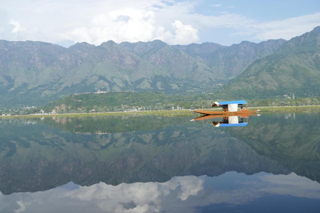 Srīnagar Green View Group Of Houseboats酒店 外观 照片