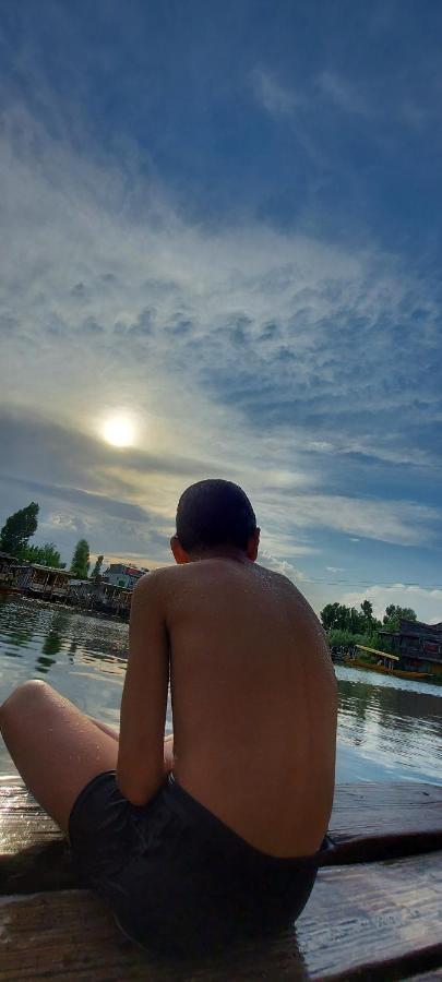Green View Group Of Houseboats Srīnagar 客房 照片